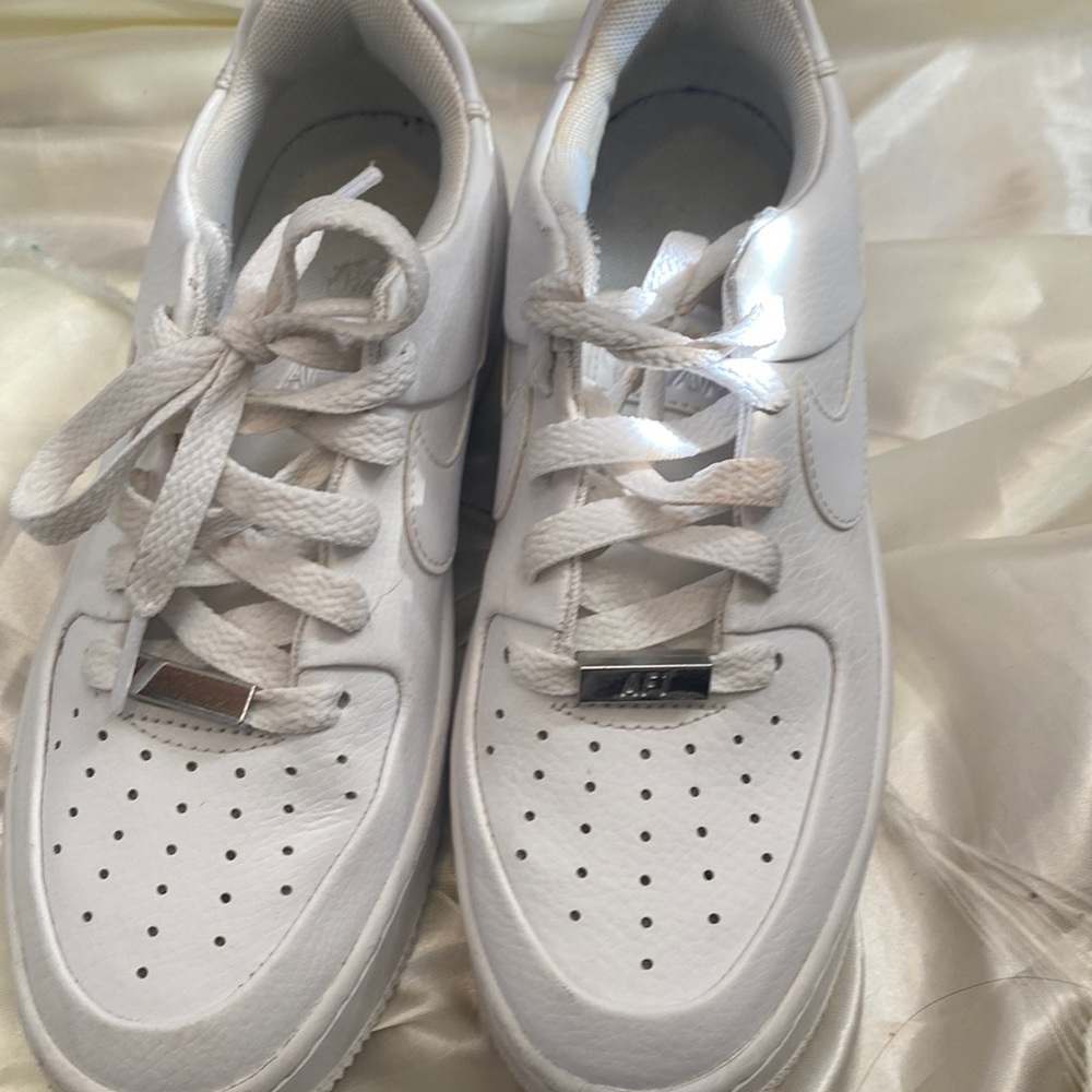 Women Air Force 1 sage low